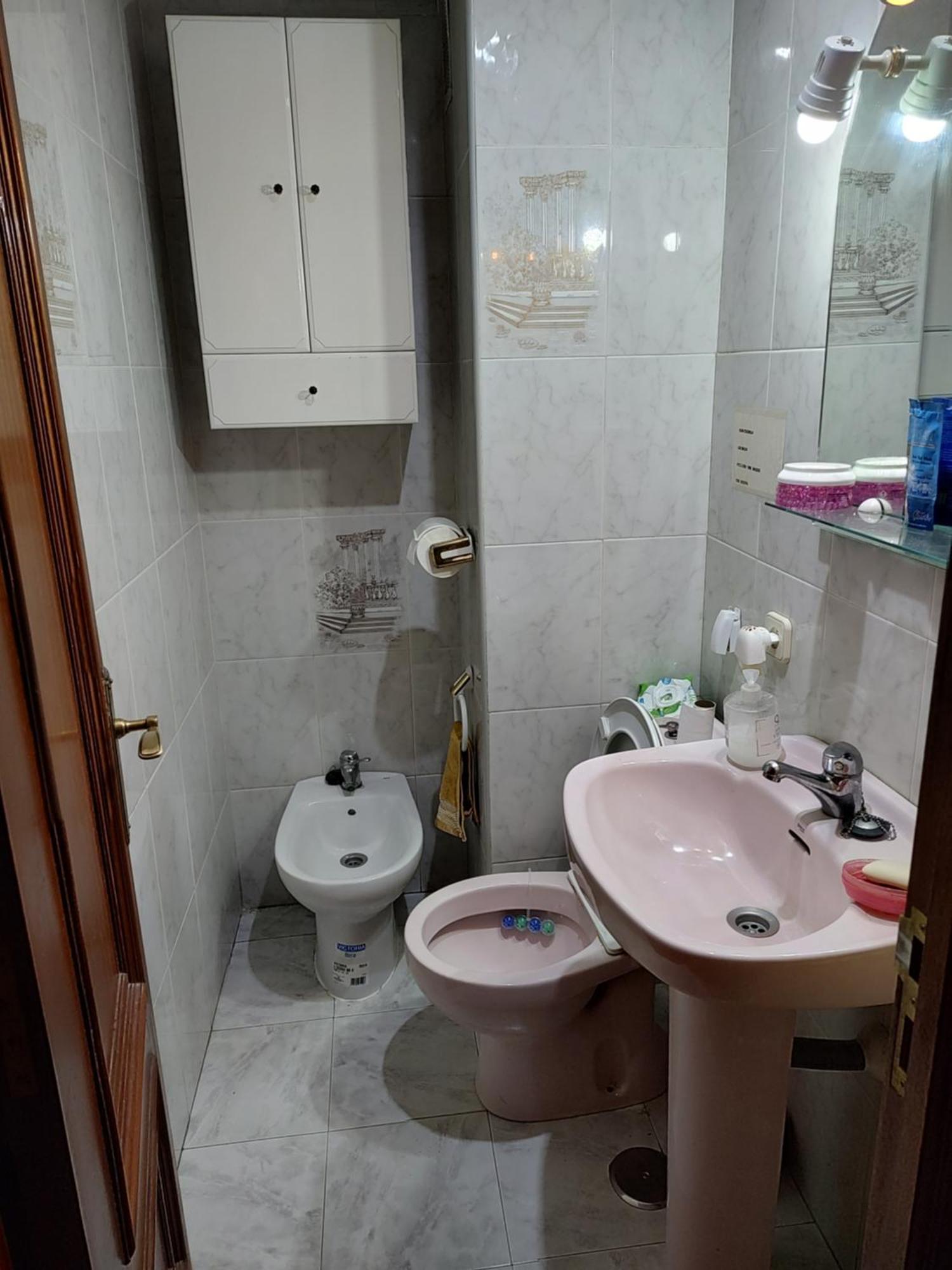 Habitación en casa particular Privada Alameda De Osuna *
